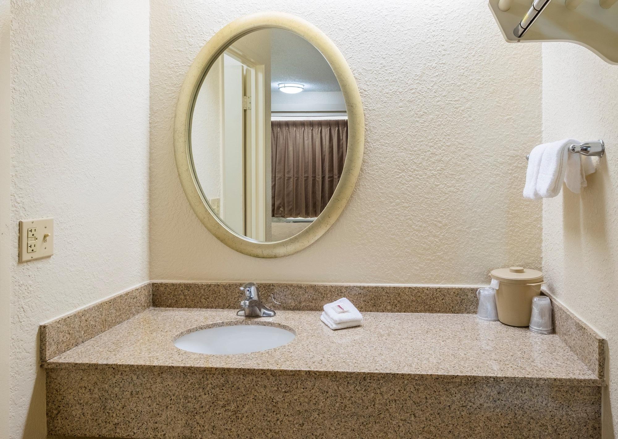 Red Roof Inn Jacksonville Airport Ngoại thất bức ảnh